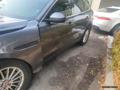 2017 Jaguar F-Pace VIN: