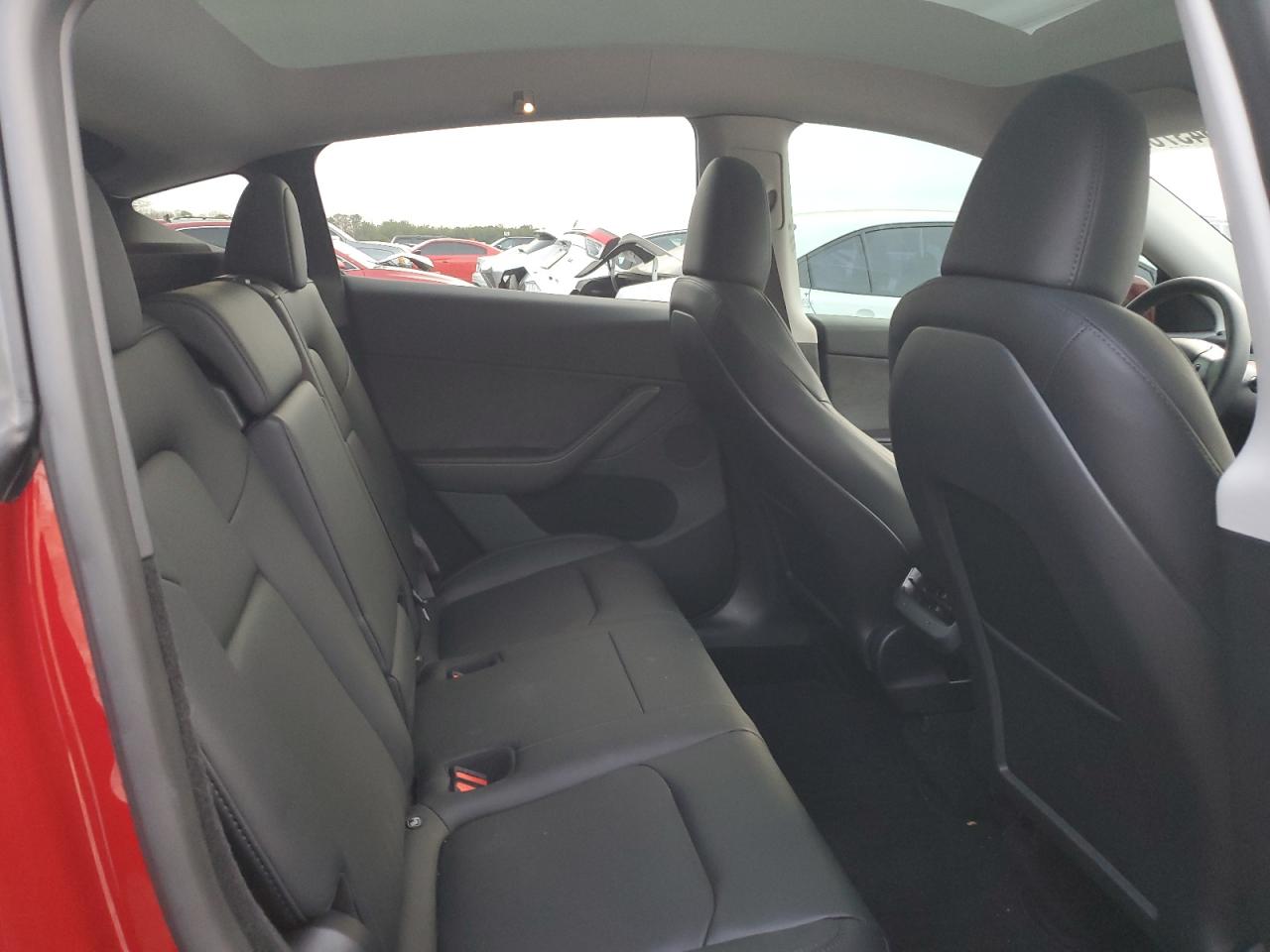 2024 TESLA MODEL Y  VIN:7SAYGDEE4RA223490