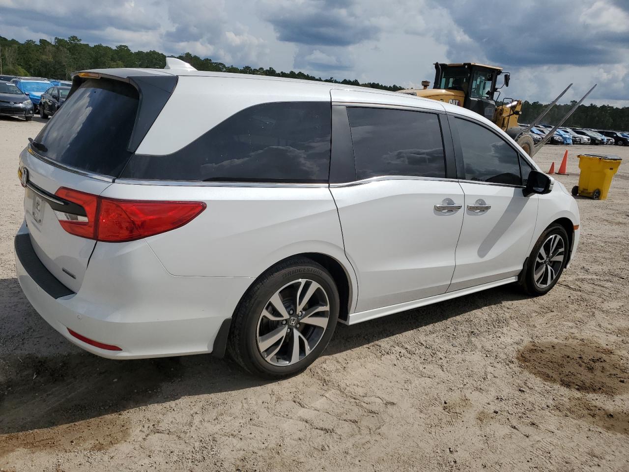 2024 HONDA ODYSSEY TOURING VIN:5FNRL6H83RB001234