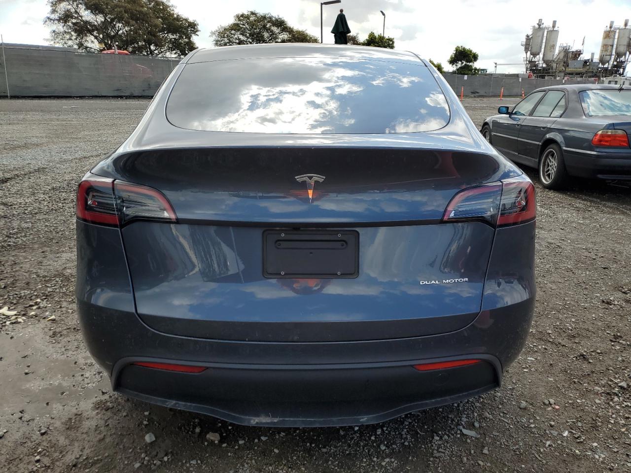 2023 TESLA MODEL Y  VIN:7SAYGDEE8PA045497