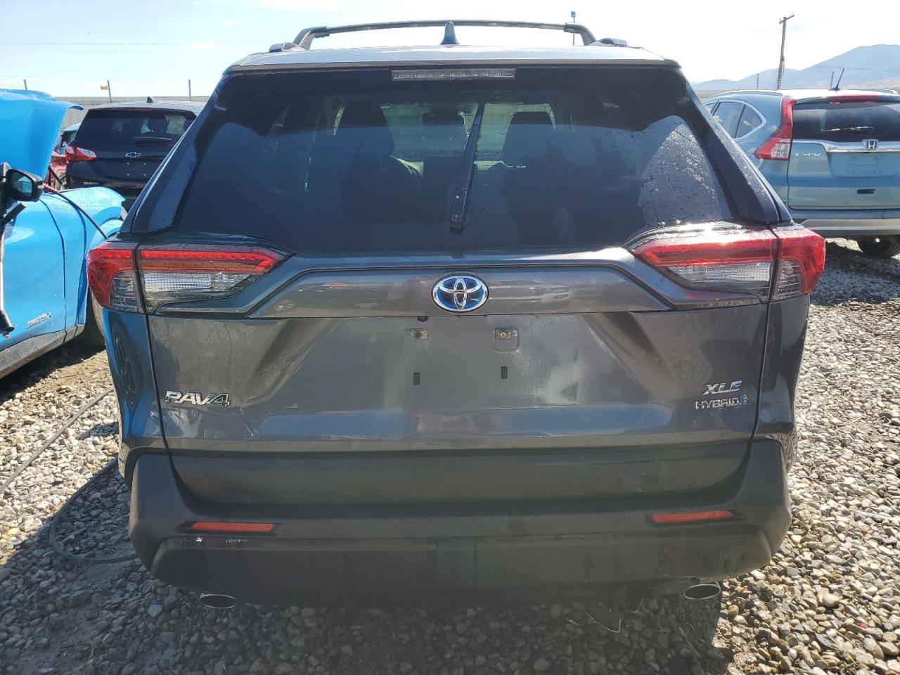 2022 TOYOTA RAV4 XLE VIN:JTMRWRFV1ND164029