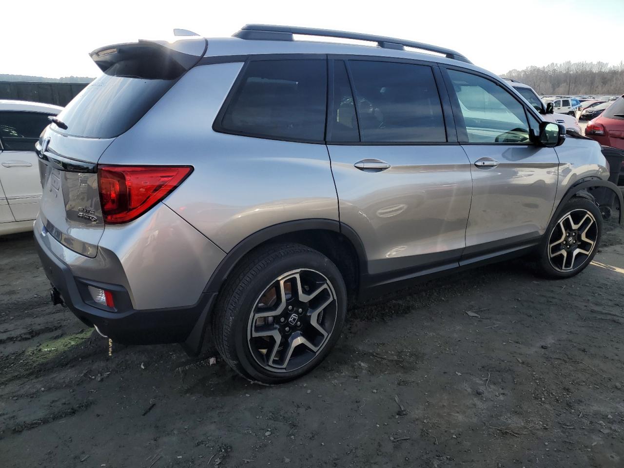 2022 HONDA PASSPORT ELITE VIN:5FNYF8H05NB029121