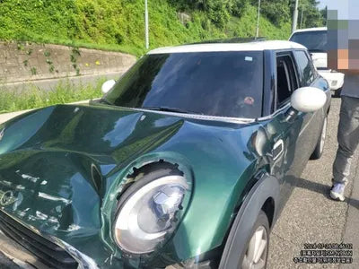 2016 MINI Clubman VIN: