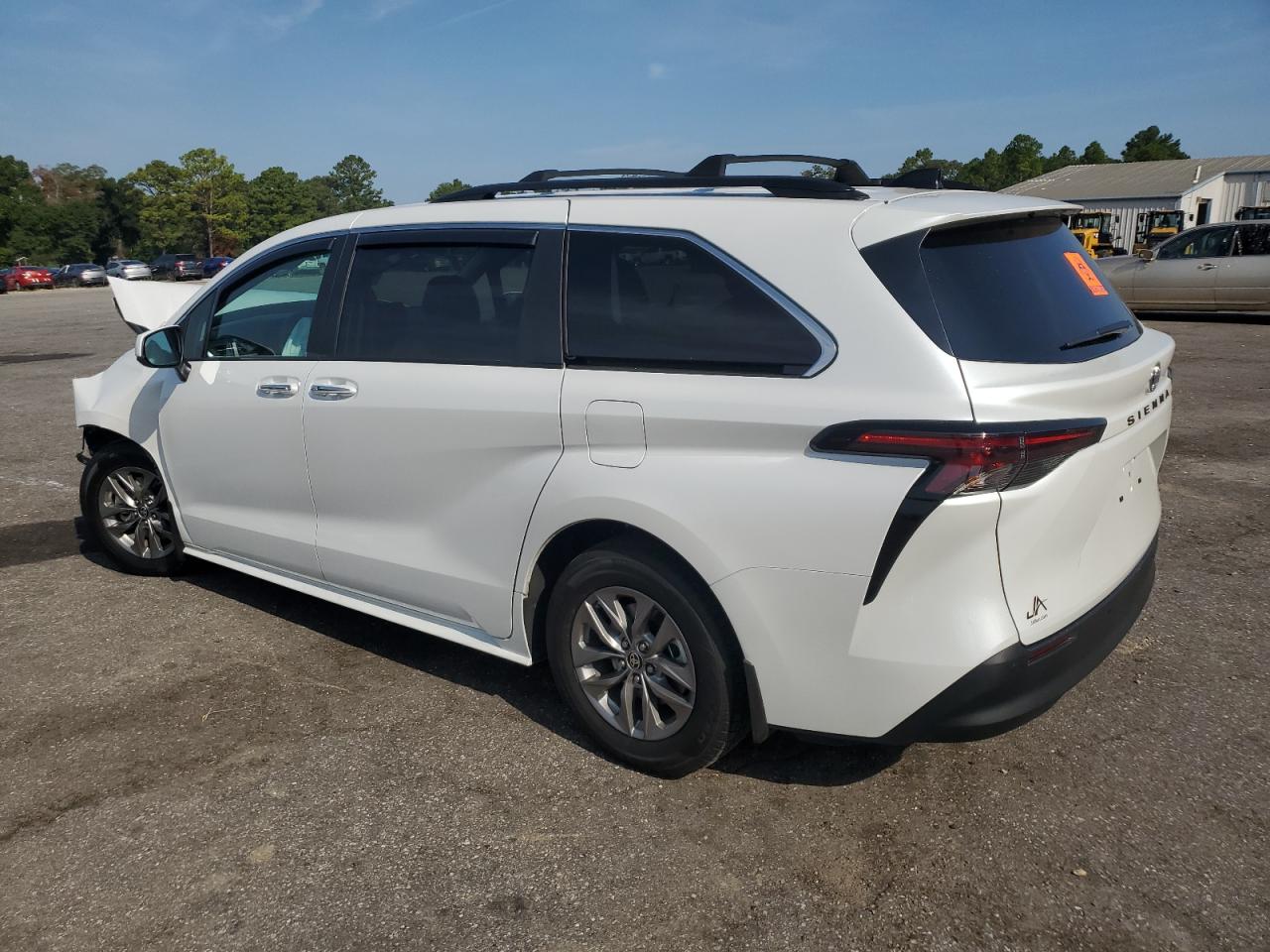 2024 TOYOTA SIENNA XLE VIN:5TDYRKEC4RS203572