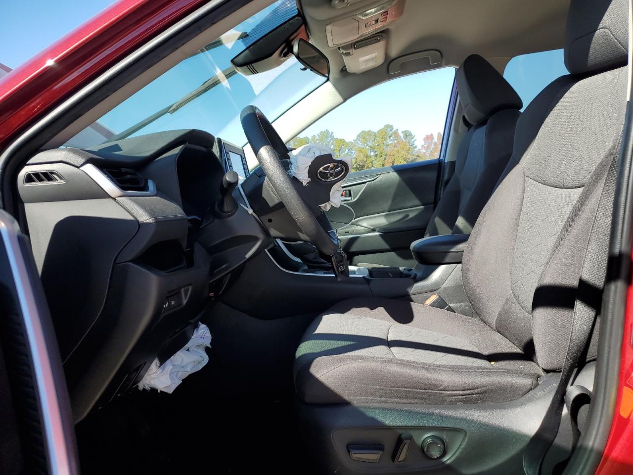 2022 TOYOTA RAV4 XLE VIN:2T3W1RFV4NW194484
