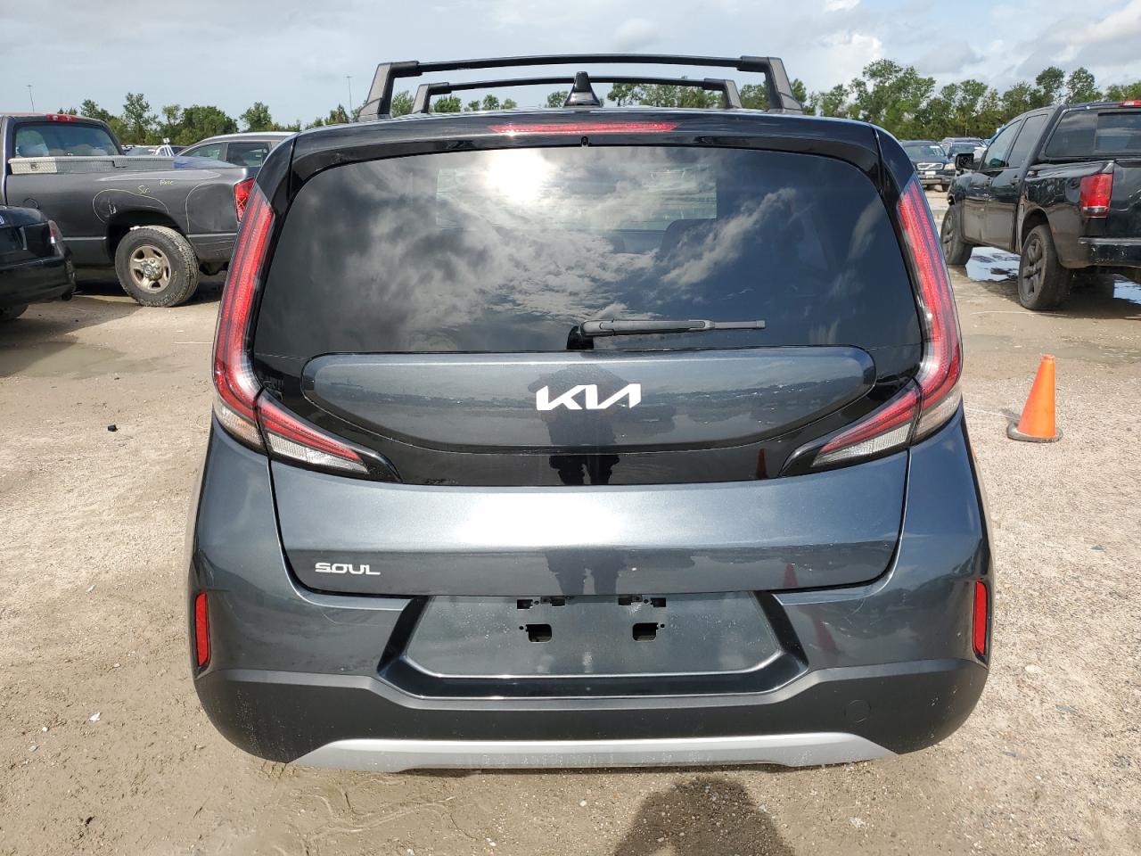 2023 KIA SOUL LX VIN:KNDJ23AU7P7213756