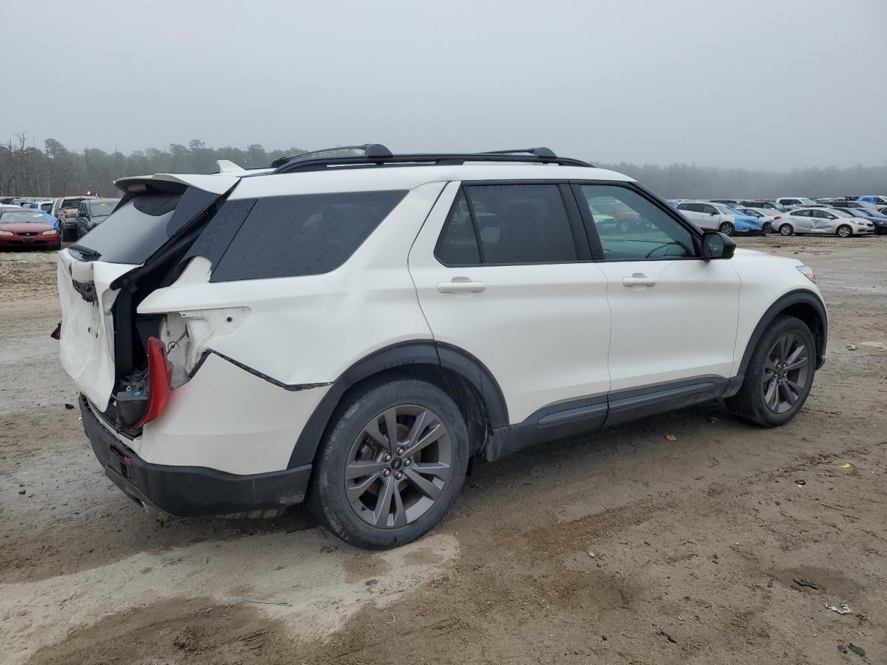 2022 FORD EXPLORER XLT VIN:1FMSK7DH3NGA09409