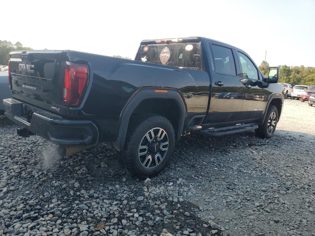 2022 GMC SIERRA K2500 AT4 VIN:1GT49PEY3NF129577