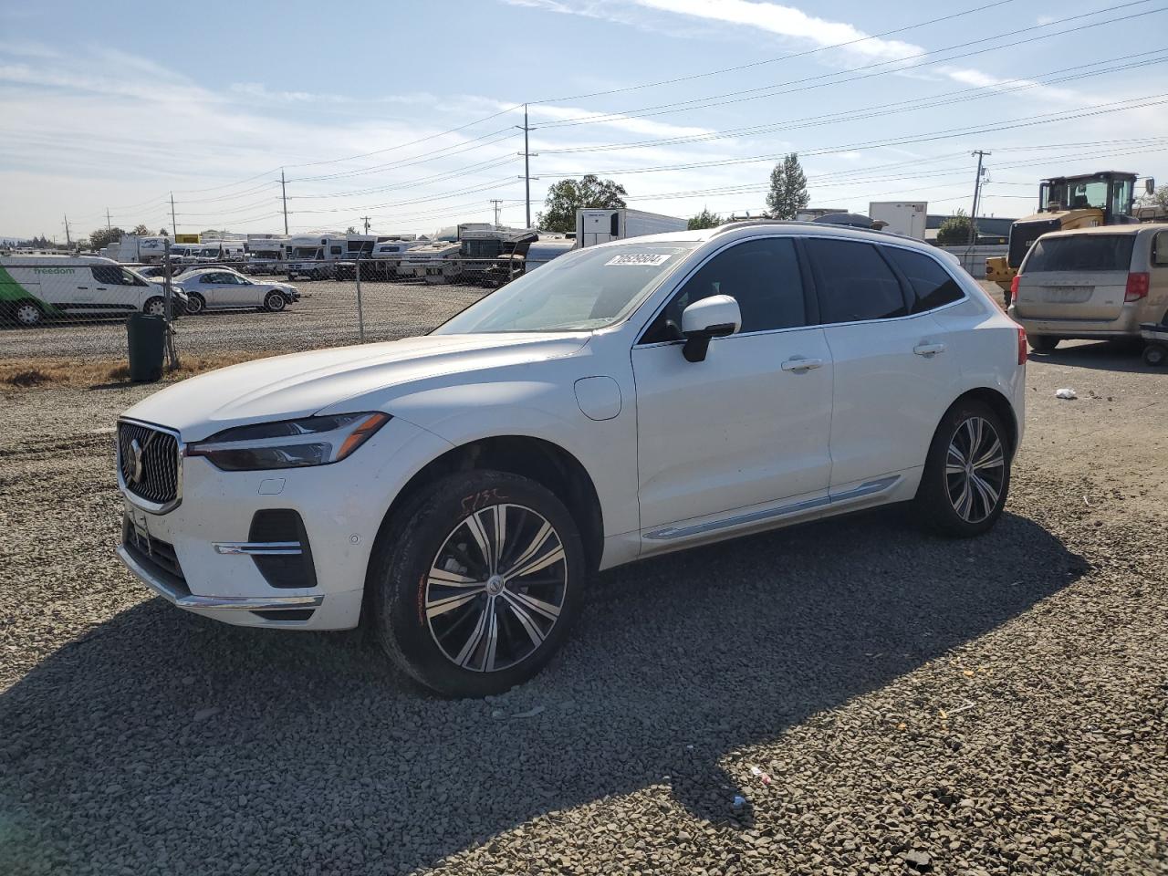 2022 VOLVO XC60 T8 RECHARGE INSCRIPTION VIN:YV4BR0DL8N1977677