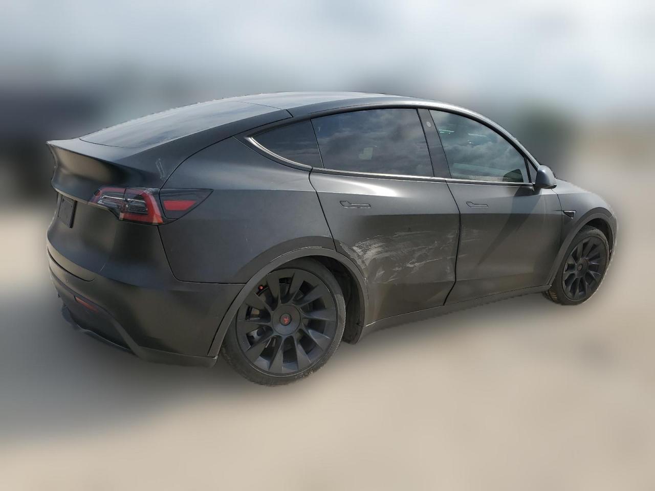 2022 TESLA MODEL Y  VIN:7SAYGDEEXNF318973