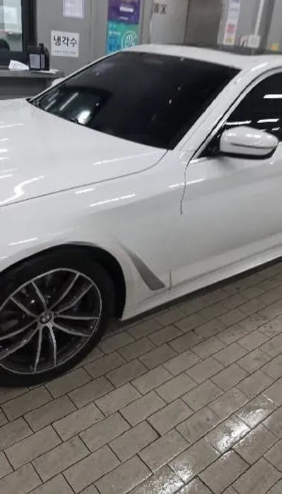 2022 BMW 520 NONE VIN: