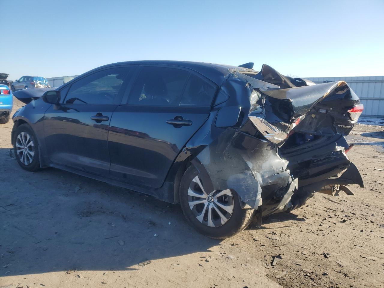 2022 TOYOTA COROLLA LE VIN:JTDEAMDE8NJ061601