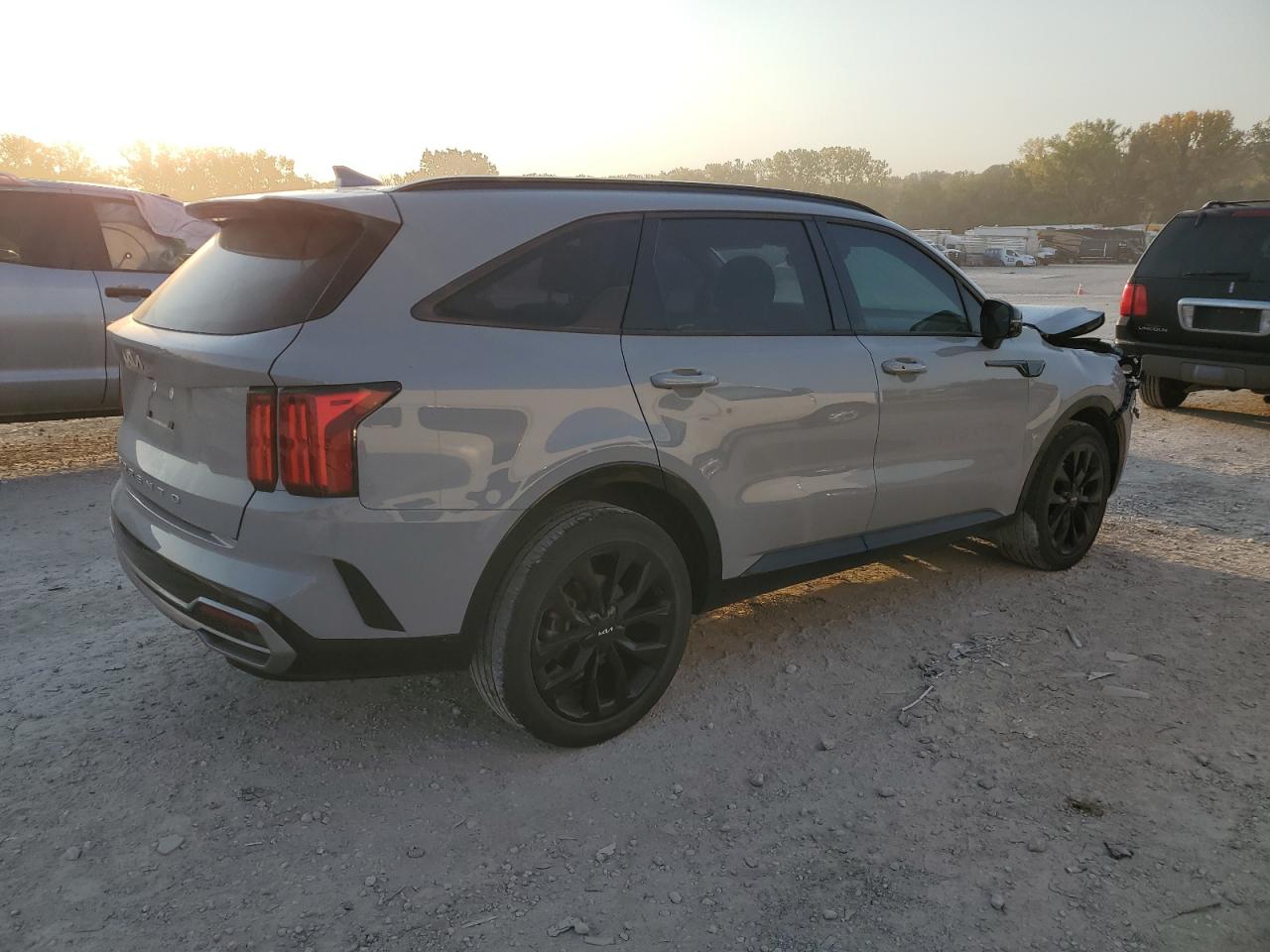 2022 KIA SORENTO SX VIN:5XYRK4LF9NG129297