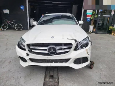 2016 Mercedes-Benz C 200 WDDWF4CB2HF478125 VIN:WDDWF4CB2HF478125