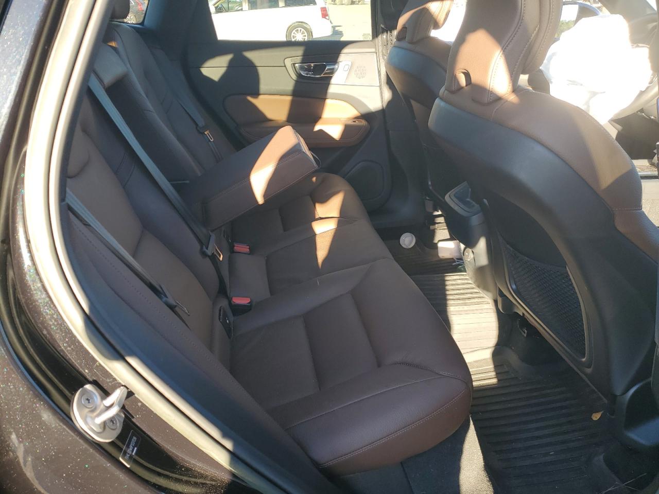 2023 VOLVO XC60 PLUS VIN:YV4L12DW8P1337036