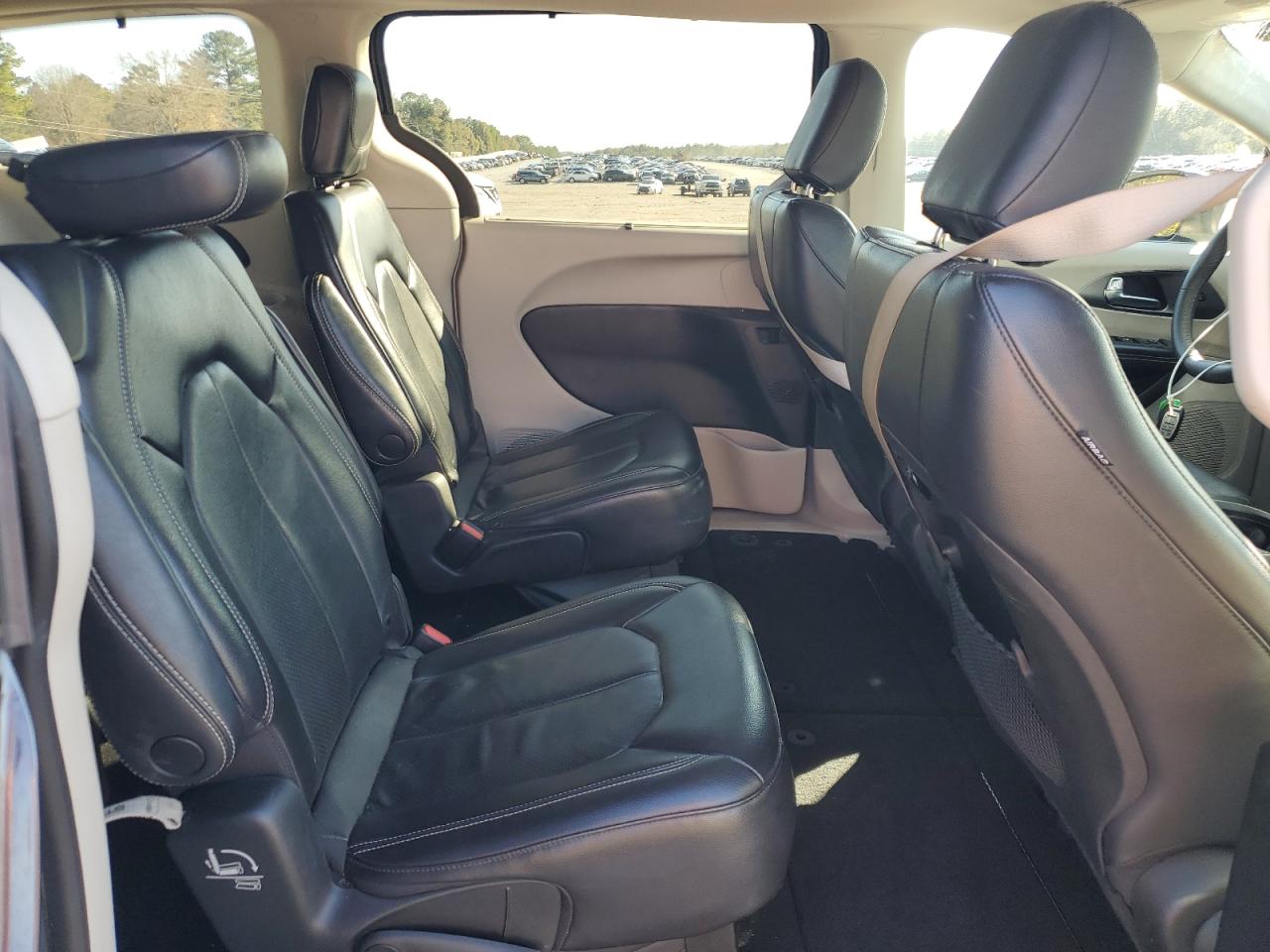 2022 CHRYSLER PACIFICA TOURING L VIN:2C4RC1BG4NR109413