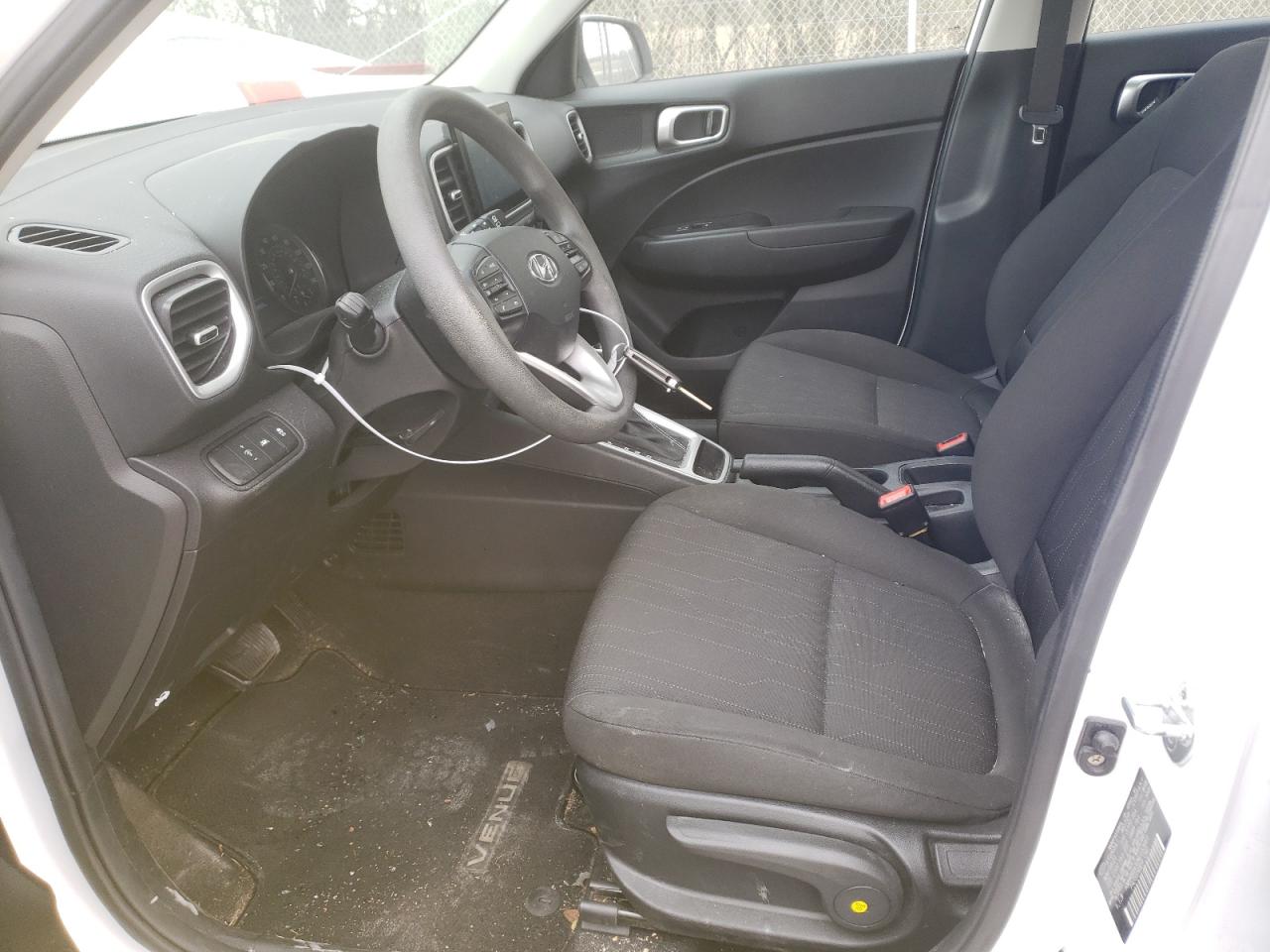 2022 HYUNDAI VENUE SE VIN:KMHRB8A30NU153661