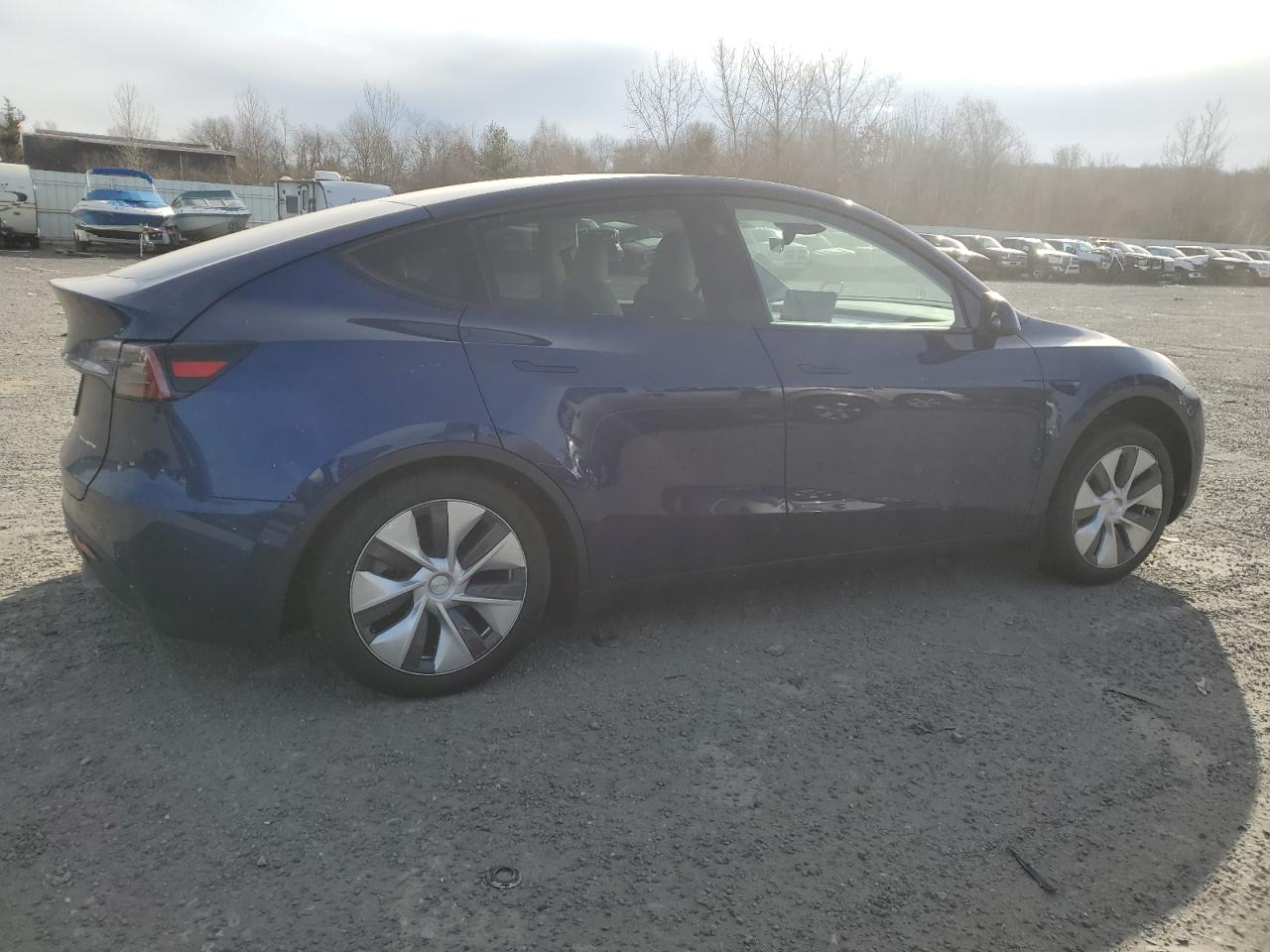 2024 TESLA MODEL Y  VIN:7SAYGDEE2RA217445