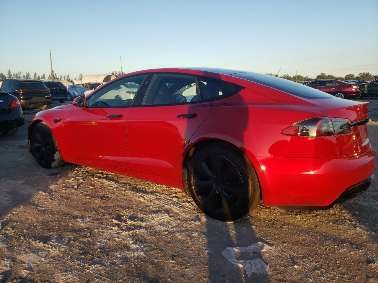 2022 TESLA MODEL S  VIN:5YJSA1E51NF469686