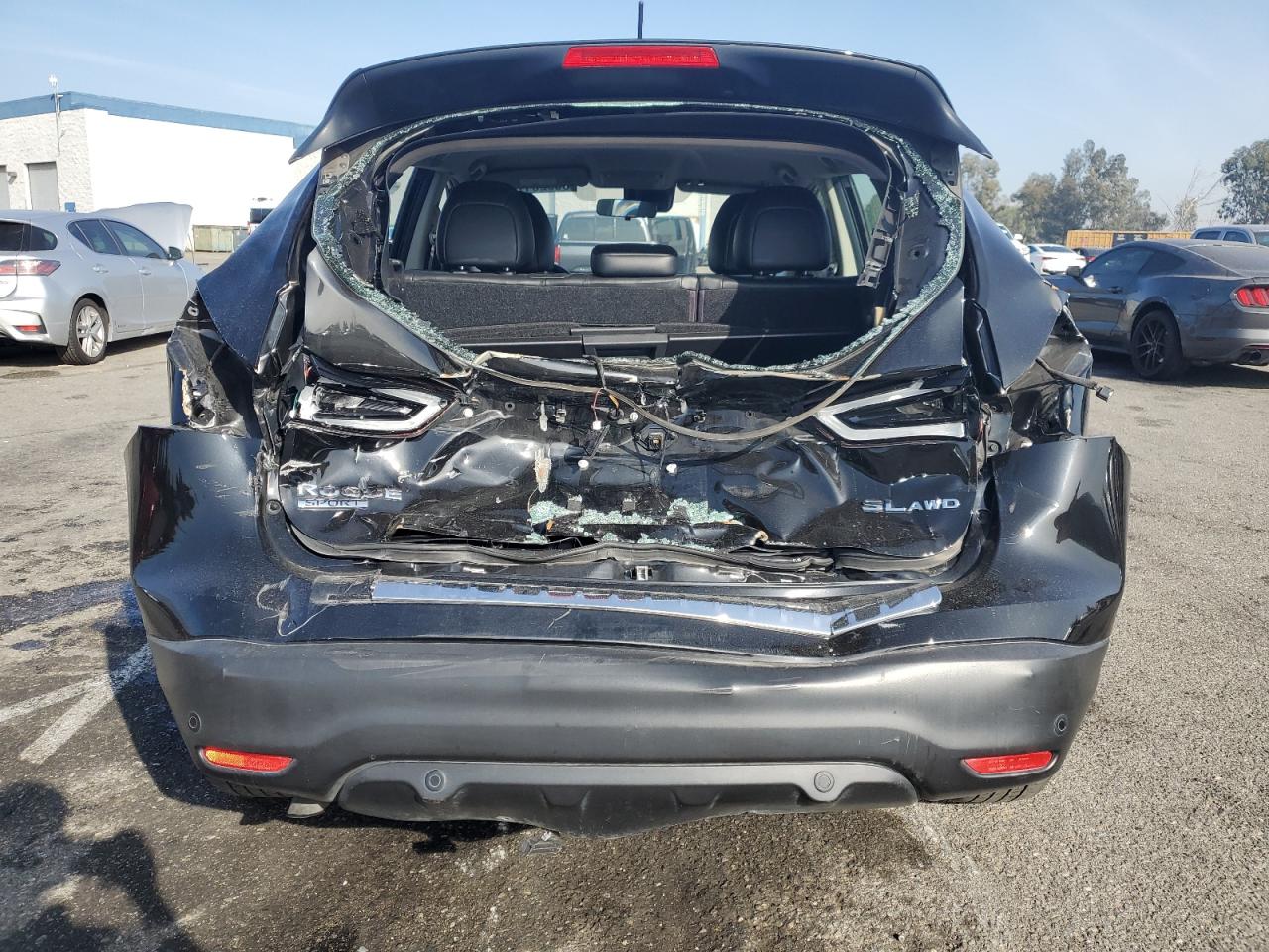 2022 NISSAN ROGUE SPORT SL VIN:JN1BJ1CW5NW493158