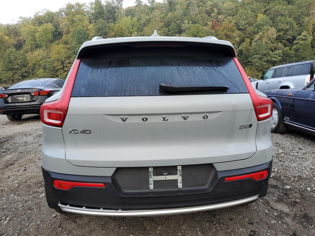 2024 VOLVO XC40 PLUS VIN:YV4L12UE0R2303399