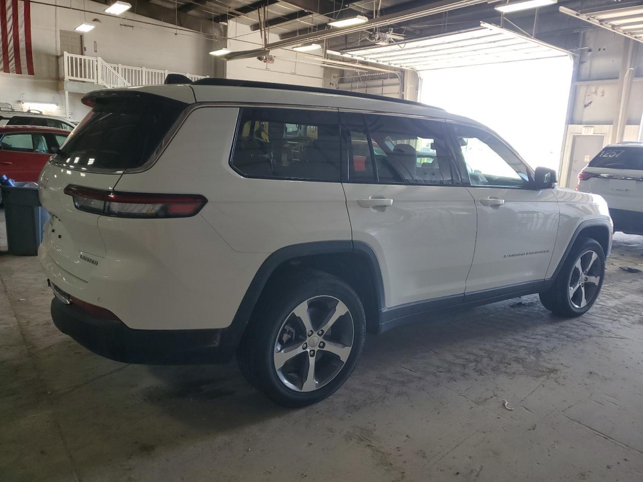 2024 JEEP GRAND CHEROKEE L LIMITED VIN:1C4RJKBG1R8562885