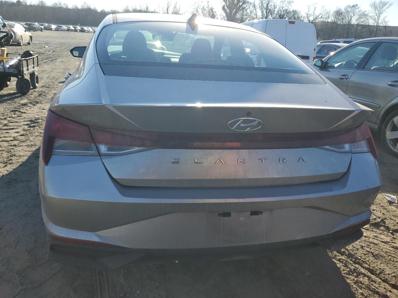 2023 HYUNDAI ELANTRA SEL VIN:5NPLS4AG1PH098222