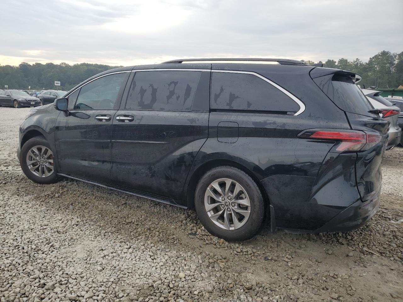 2022 TOYOTA SIENNA XLE VIN:5TDYRKEC6NS112524