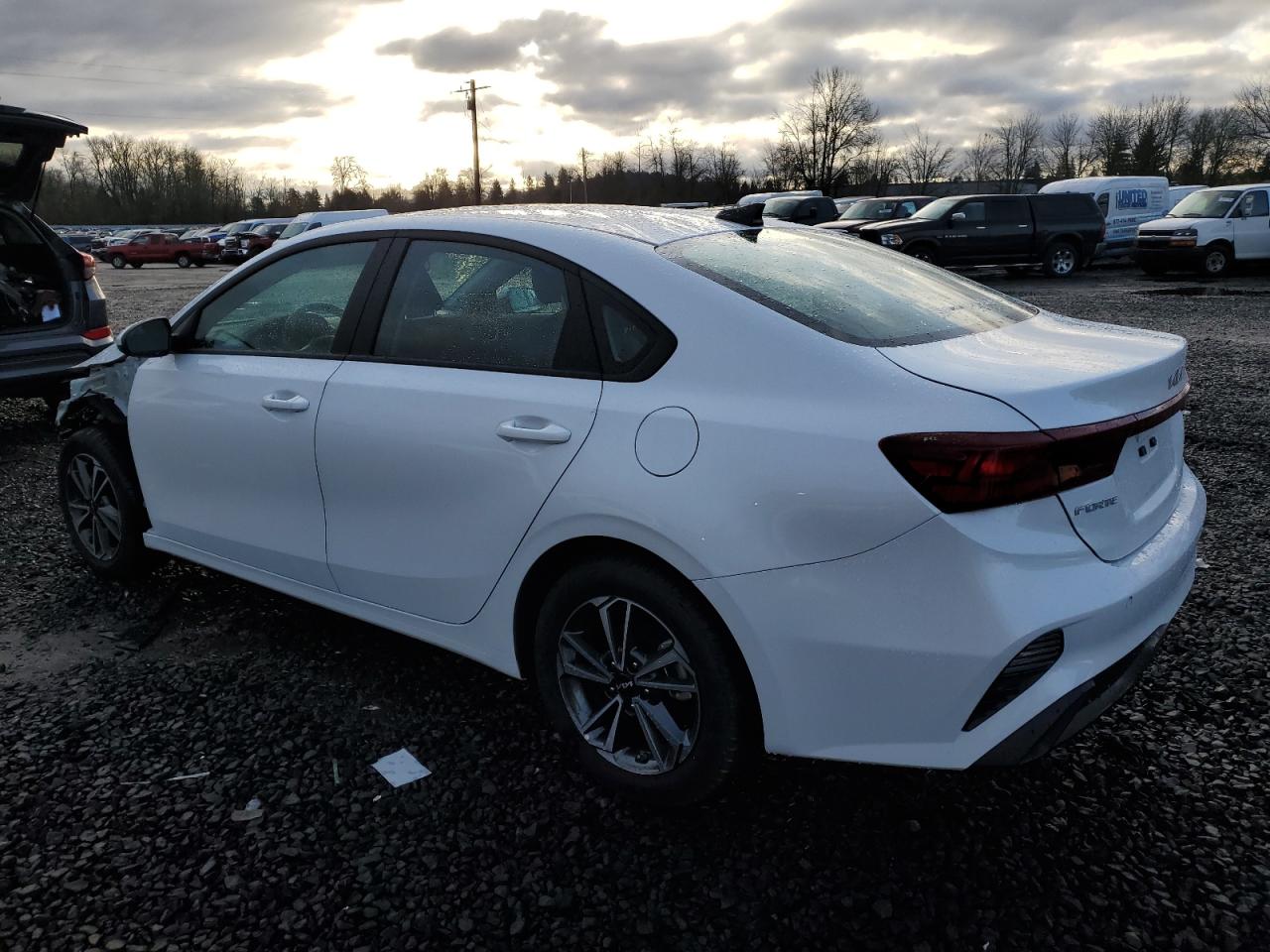 2024 KIA FORTE LX VIN:3KPF24AD5RE760085