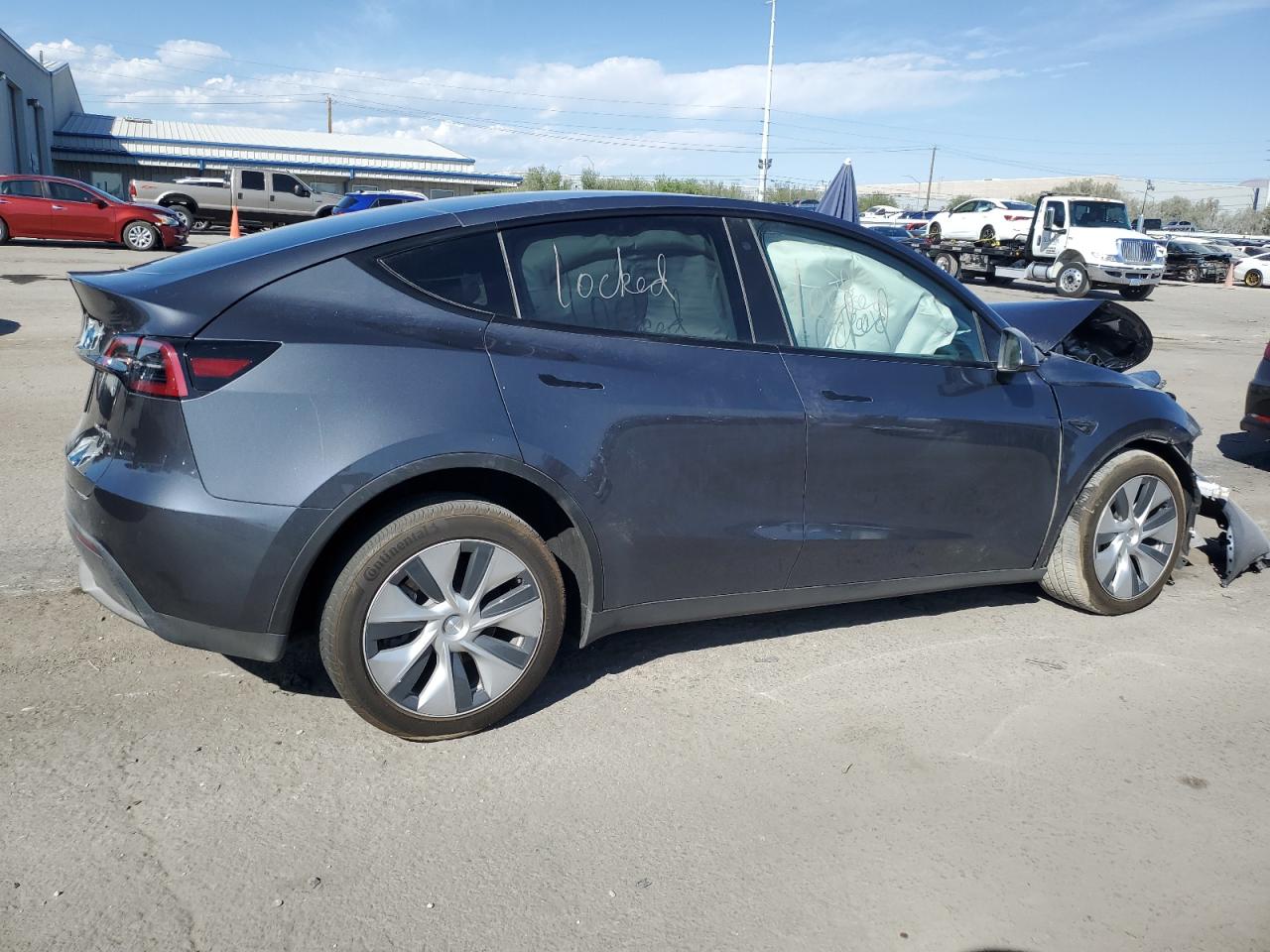2023 TESLA MODEL Y  VIN:7SAYGDEE9PF609323