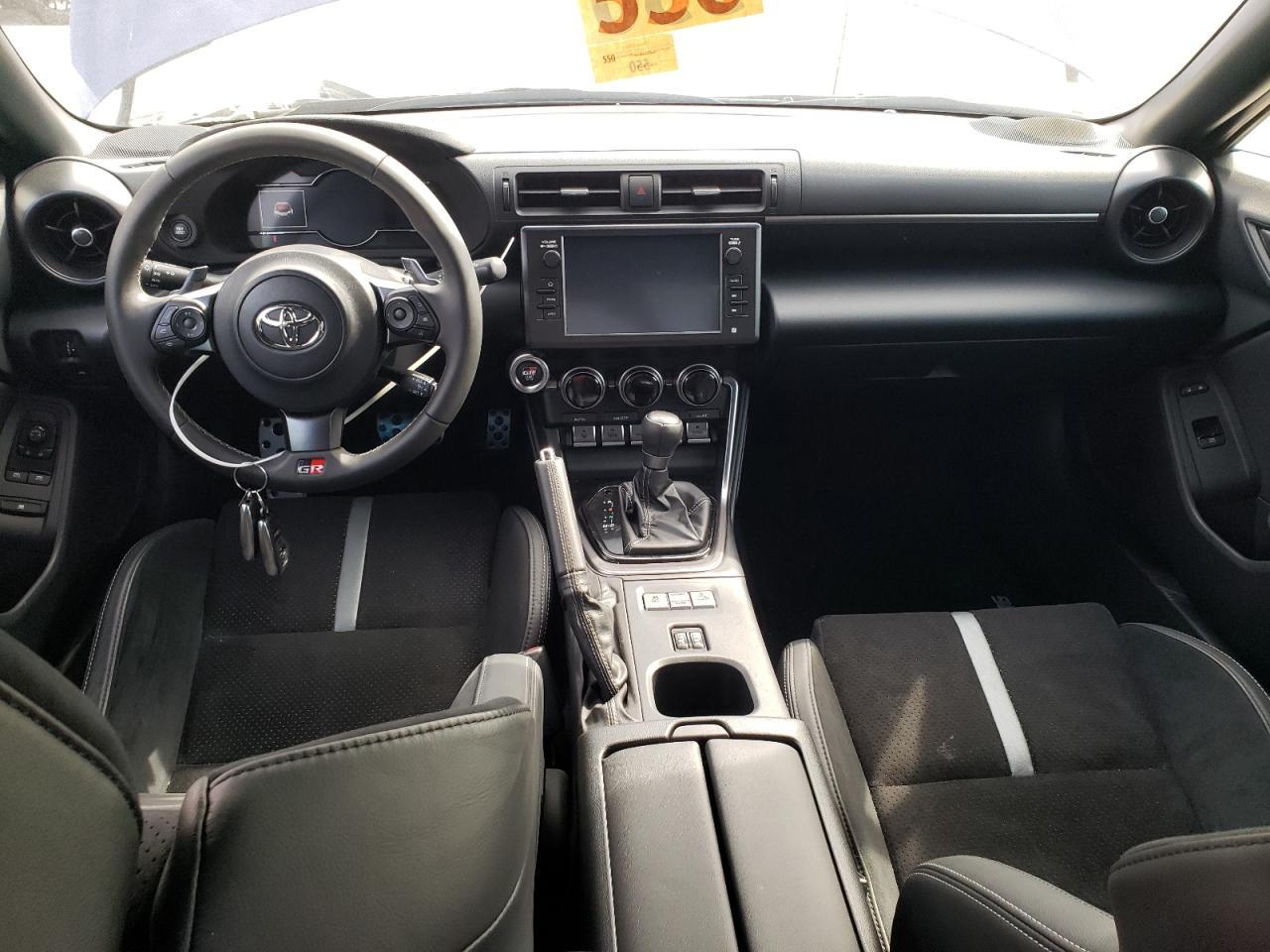 2024 TOYOTA GR 86 PREMIUM VIN:JF1ZNBE15R8750004