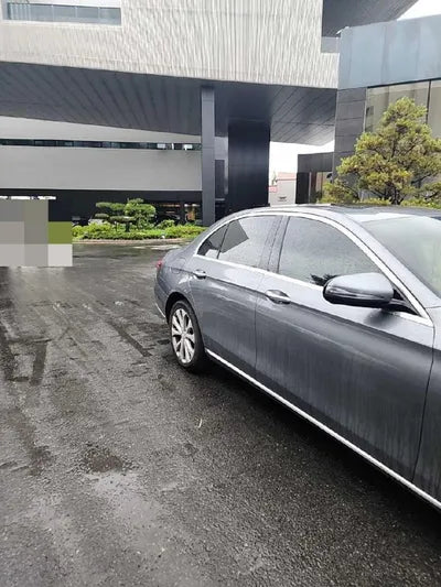 2017 Mercedes-Benz E 220 VIN: