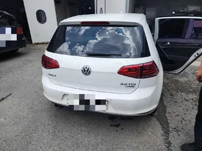 2015 Volkswagen Golf VIN: