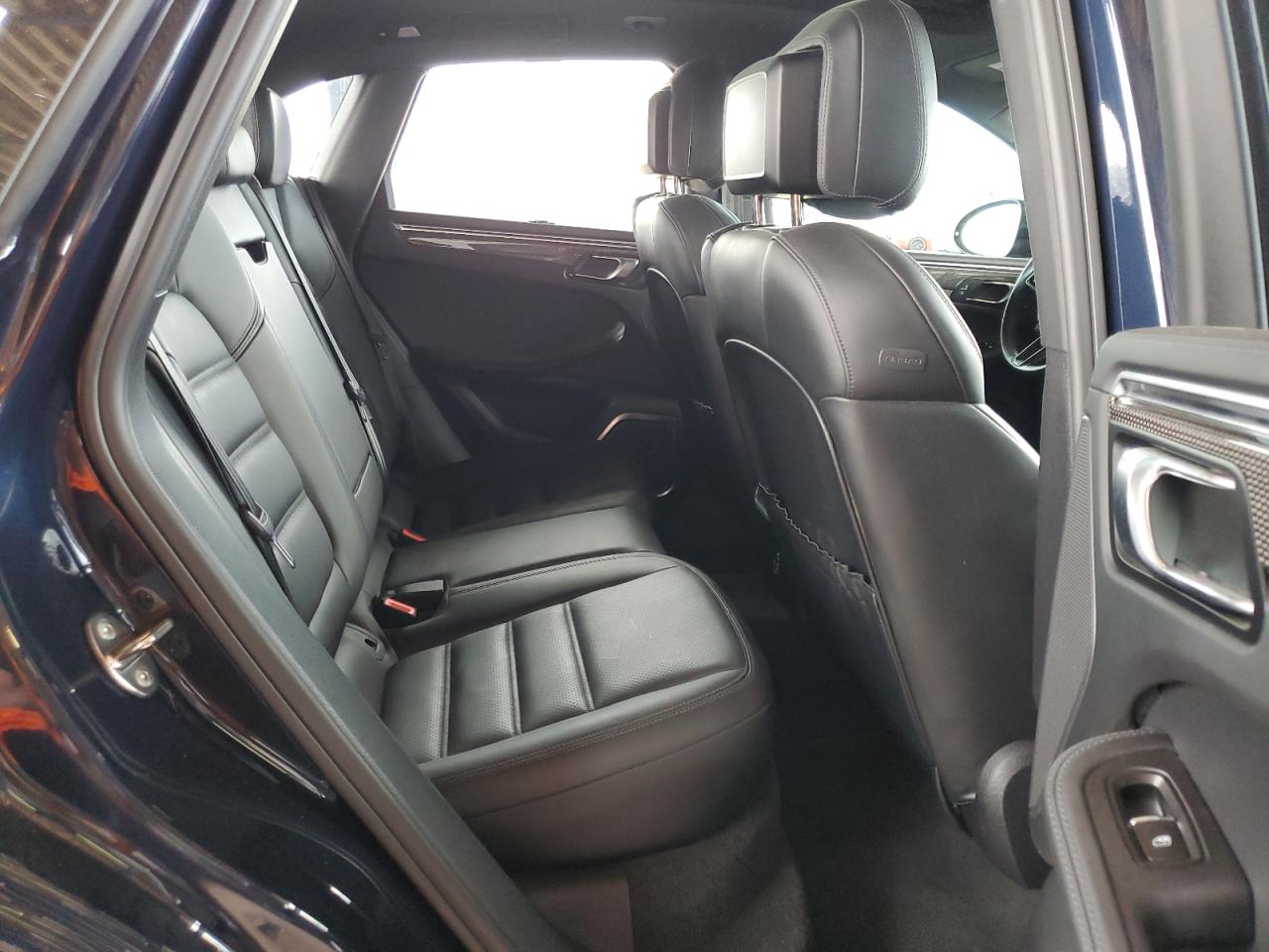 2022 PORSCHE MACAN GTS VIN:WP1AF2A5XNLB31384