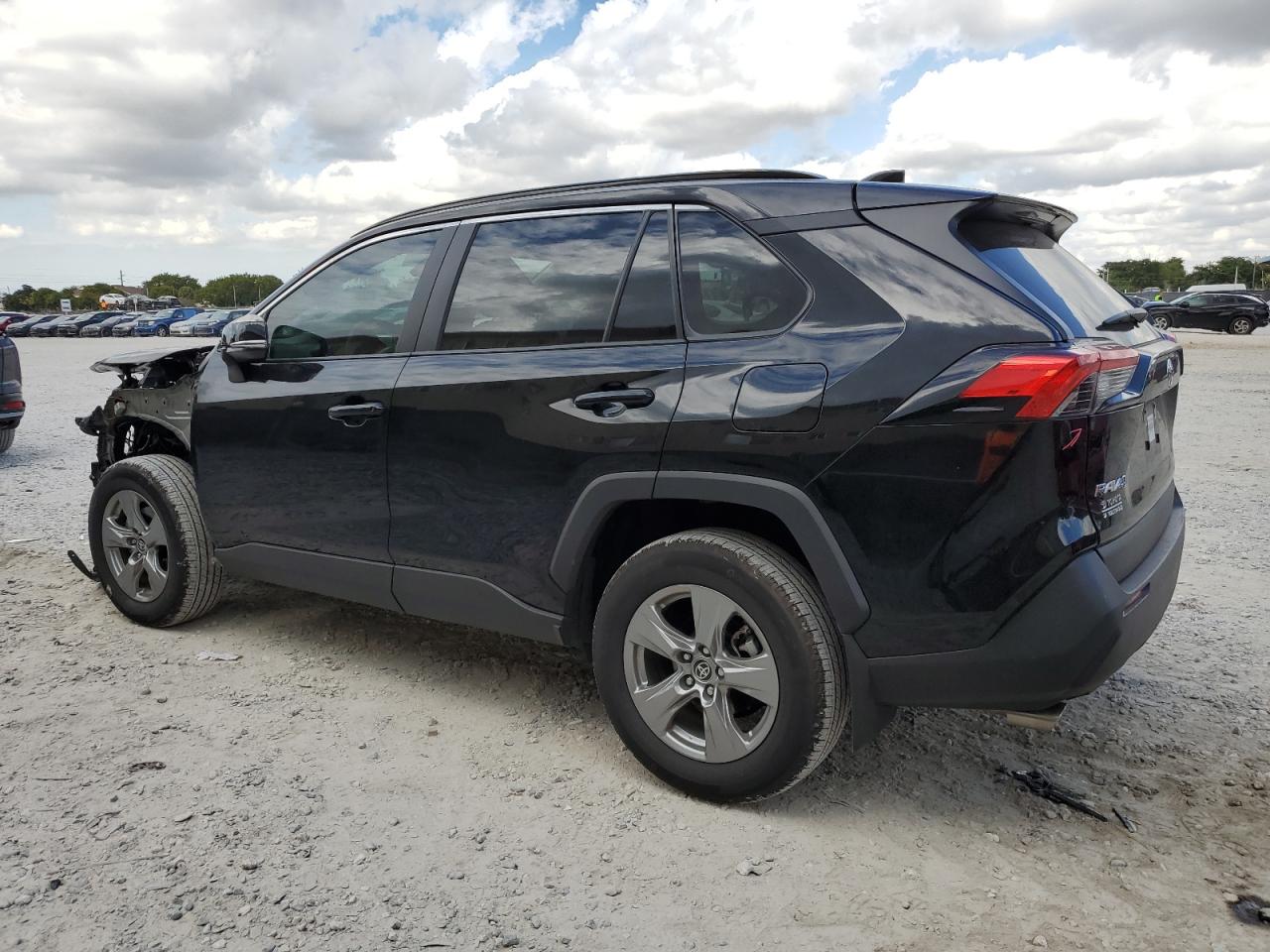 2024 TOYOTA RAV4 XLE VIN:2T3W1RFV0RC291463