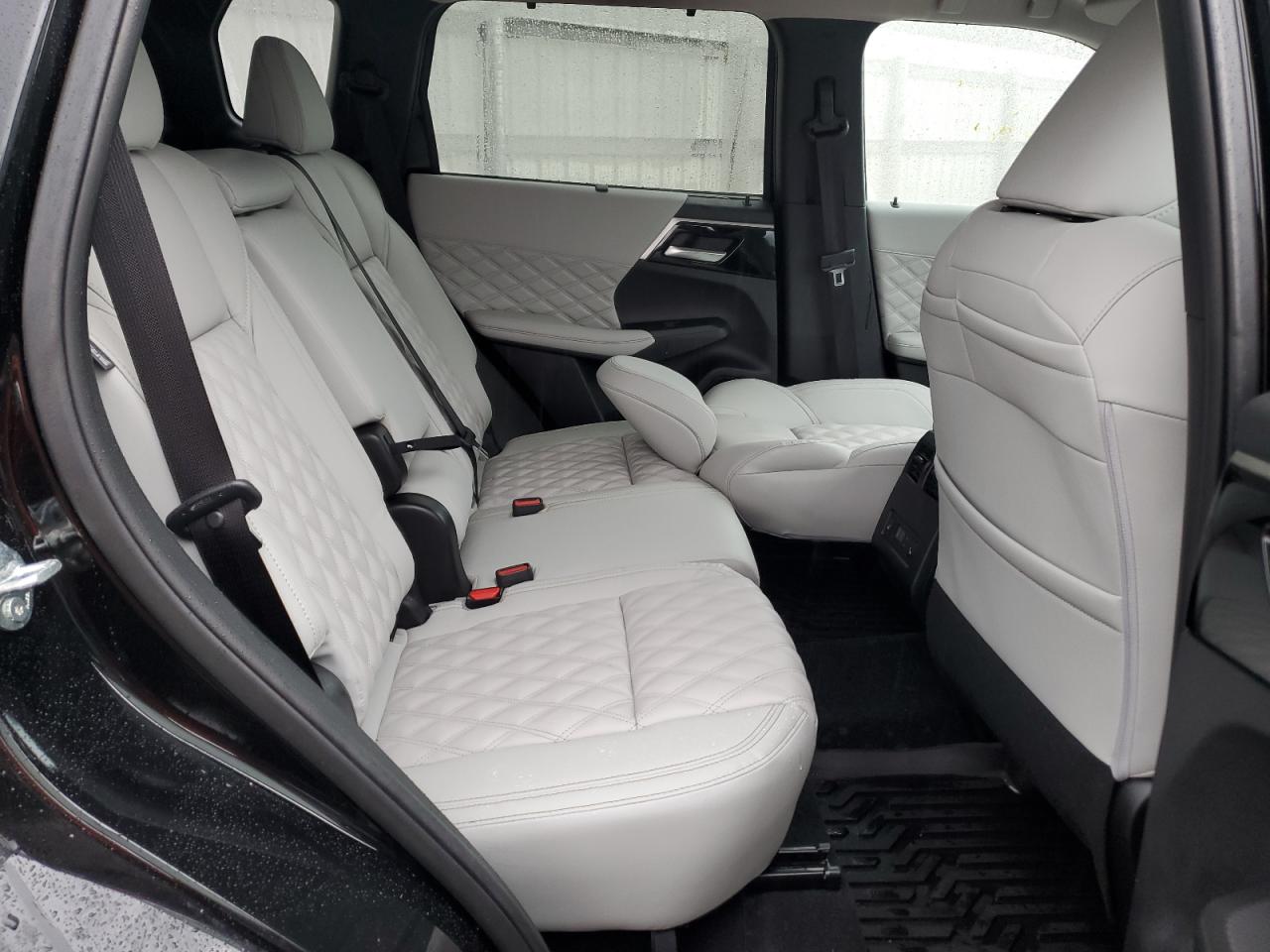 2024 MITSUBISHI OUTLANDER SEL VIN:JA4J3WA82RZ058150