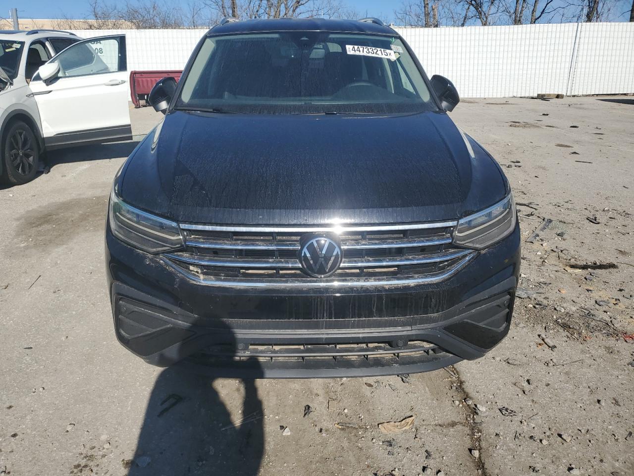2024 VOLKSWAGEN TIGUAN SE VIN:3VV2B7AX8RM122320