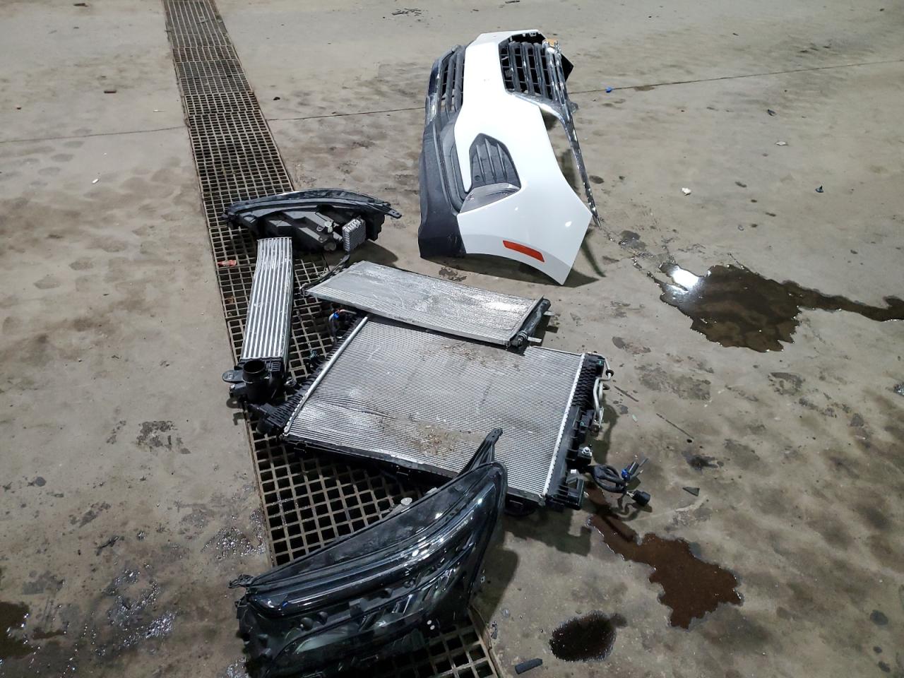 2022 CHEVROLET EQUINOX LT VIN:3GNAXUEV8NL232617