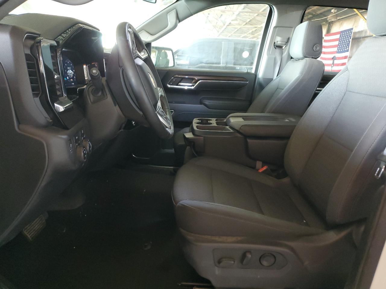 2024 CHEVROLET SILVERADO K1500 LT VIN:1GCPDDEK2RZ209978