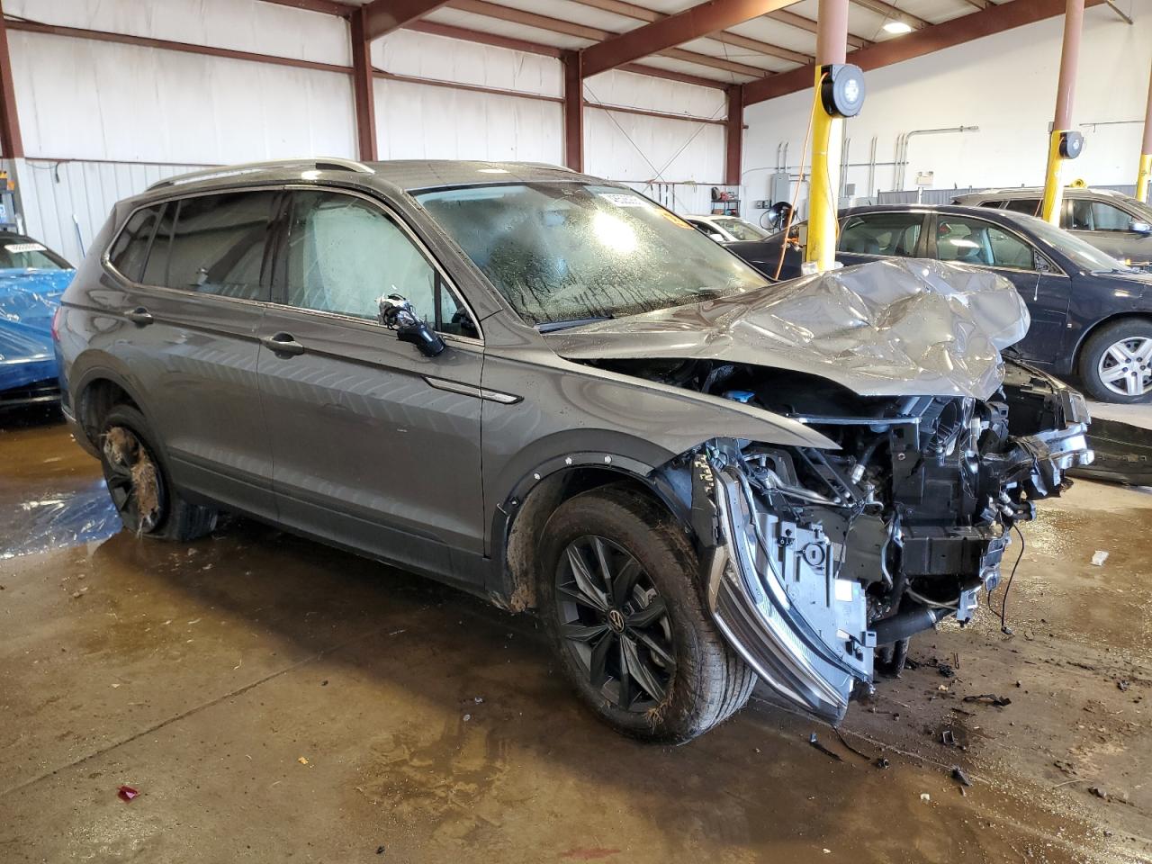 2024 VOLKSWAGEN TIGUAN SE VIN:3VV2B7AX0RM194595