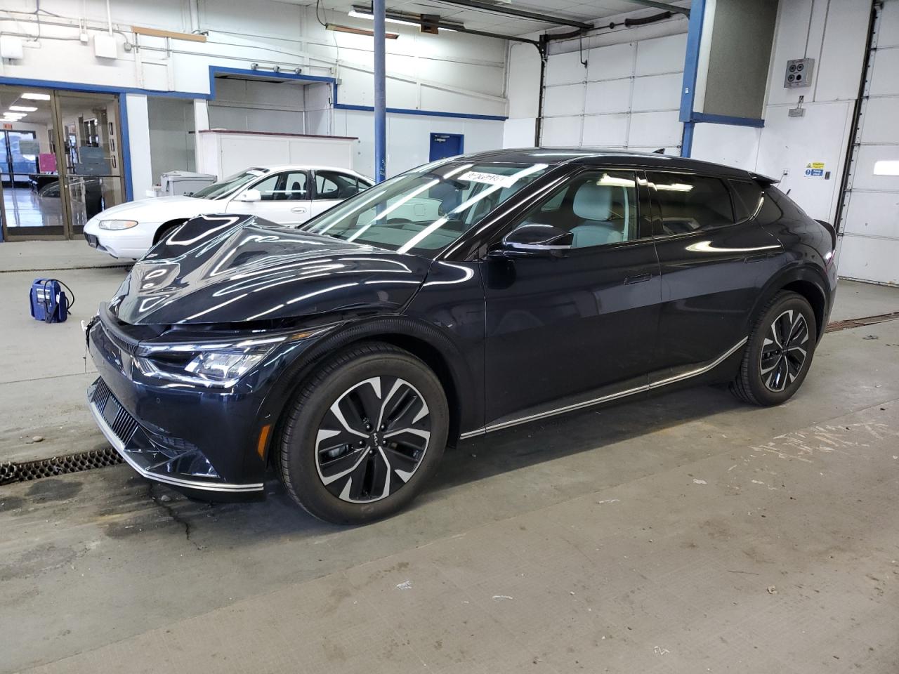 2024 KIA EV6 LIGHT VIN:KNDC3DLCXR5219372