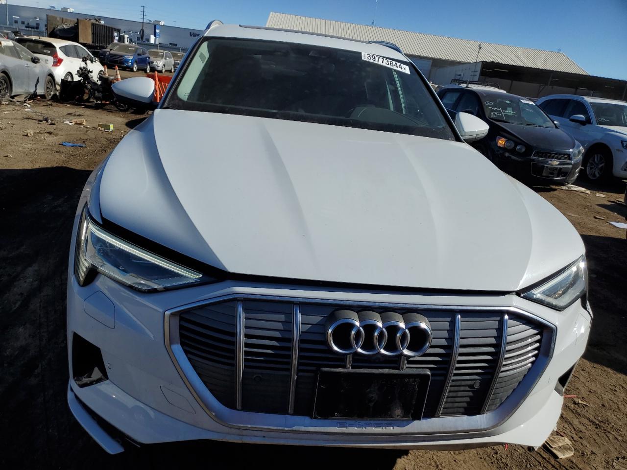 2022 AUDI E-TRON PREMIUM PLUS VIN:WA1LAAGE2NB033444