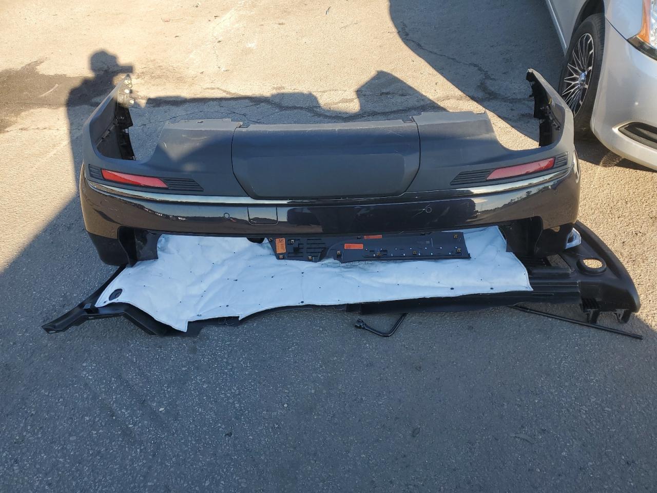 2022 CHEVROLET SUBURBAN K1500 Z71 VIN:1GNSKDKL0NR301797