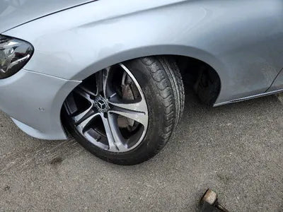 2019 Mercedes-Benz E 300 WDDZF4JB3KA631194 VIN:WDDZF4JB3KA631194