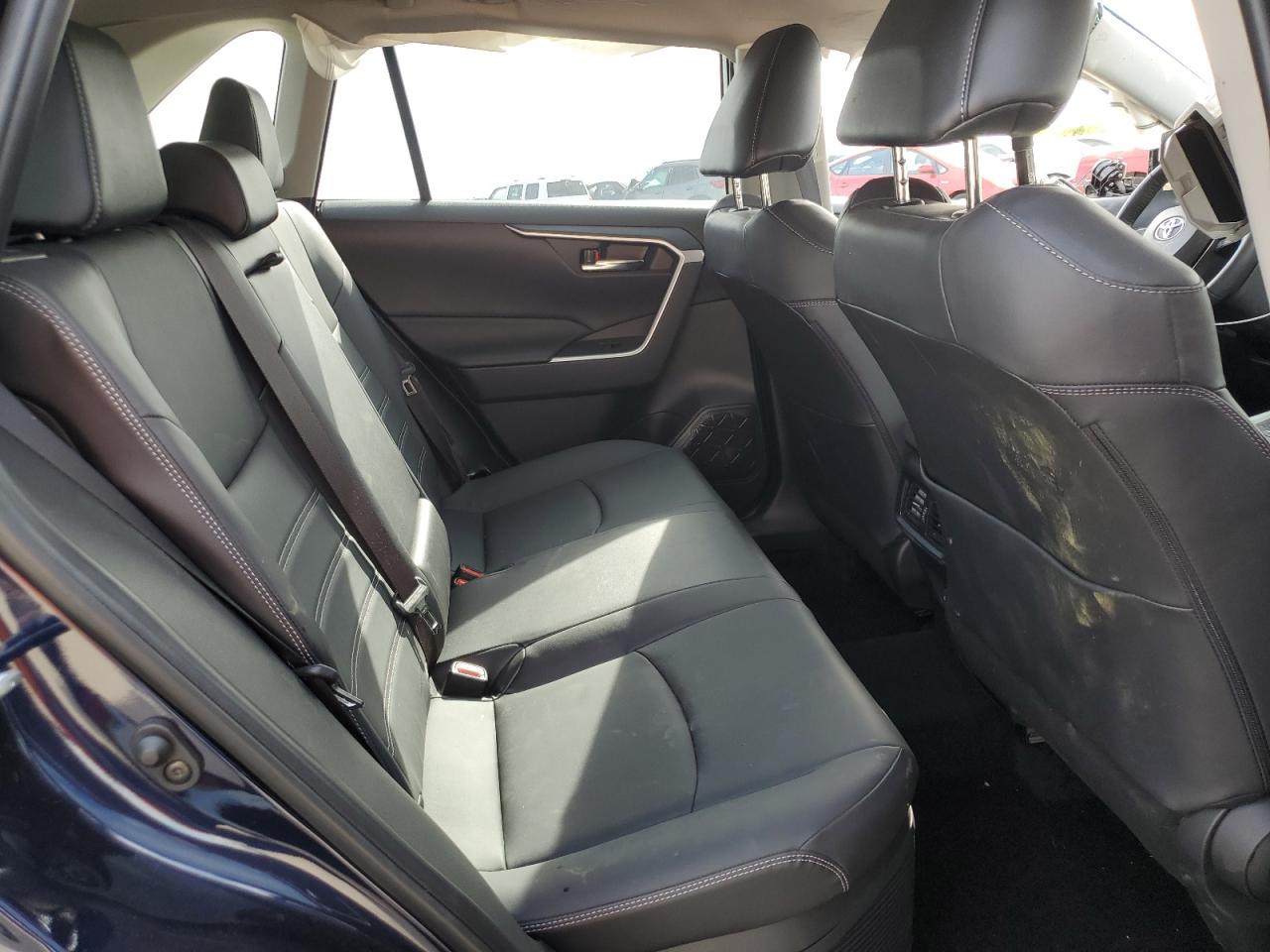2024 TOYOTA RAV4 XLE PREMIUM VIN:JTMB6RFV4RD145174