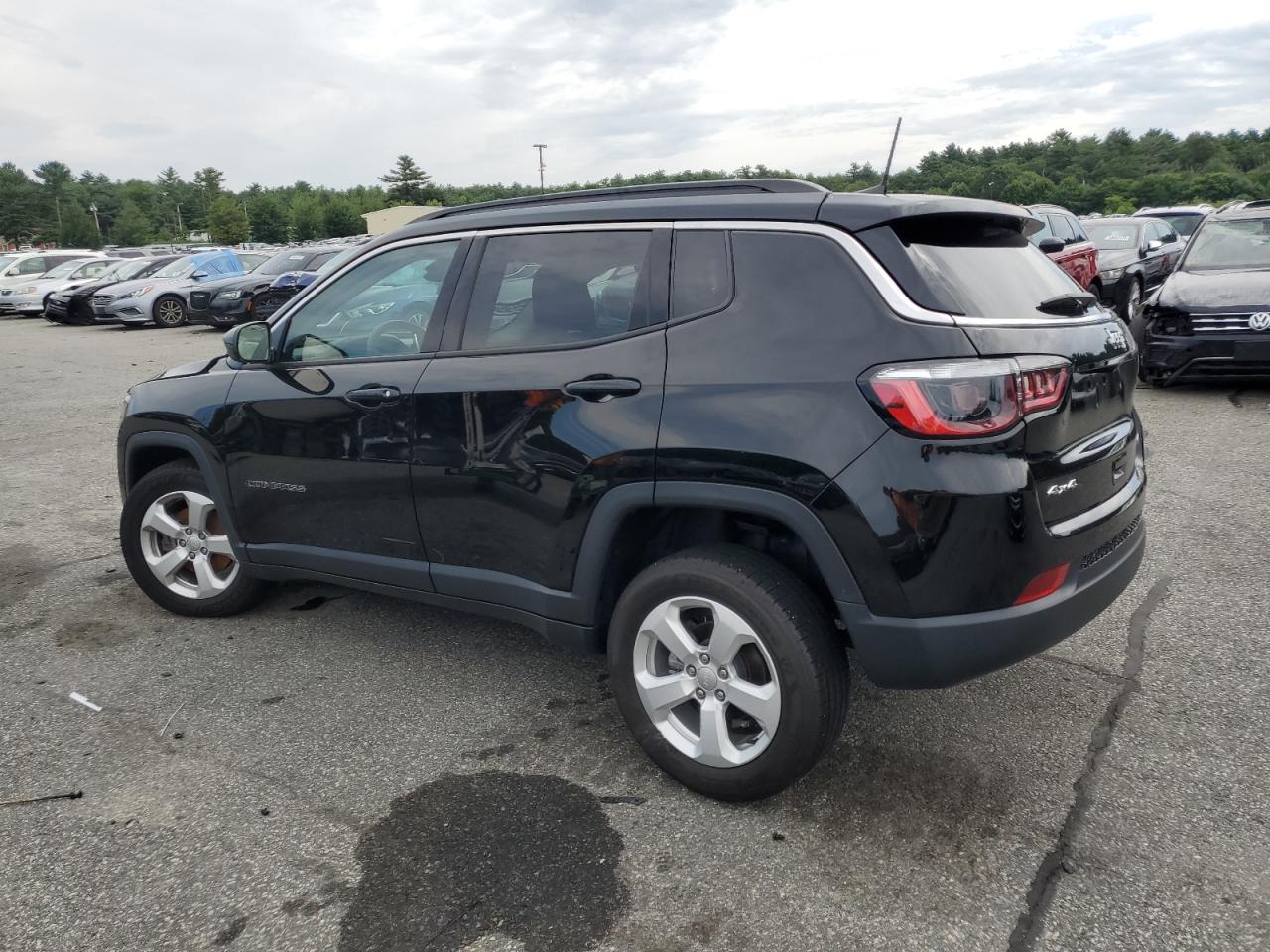 2022 JEEP COMPASS LATITUDE VIN:3C4NJDBB9NT122696