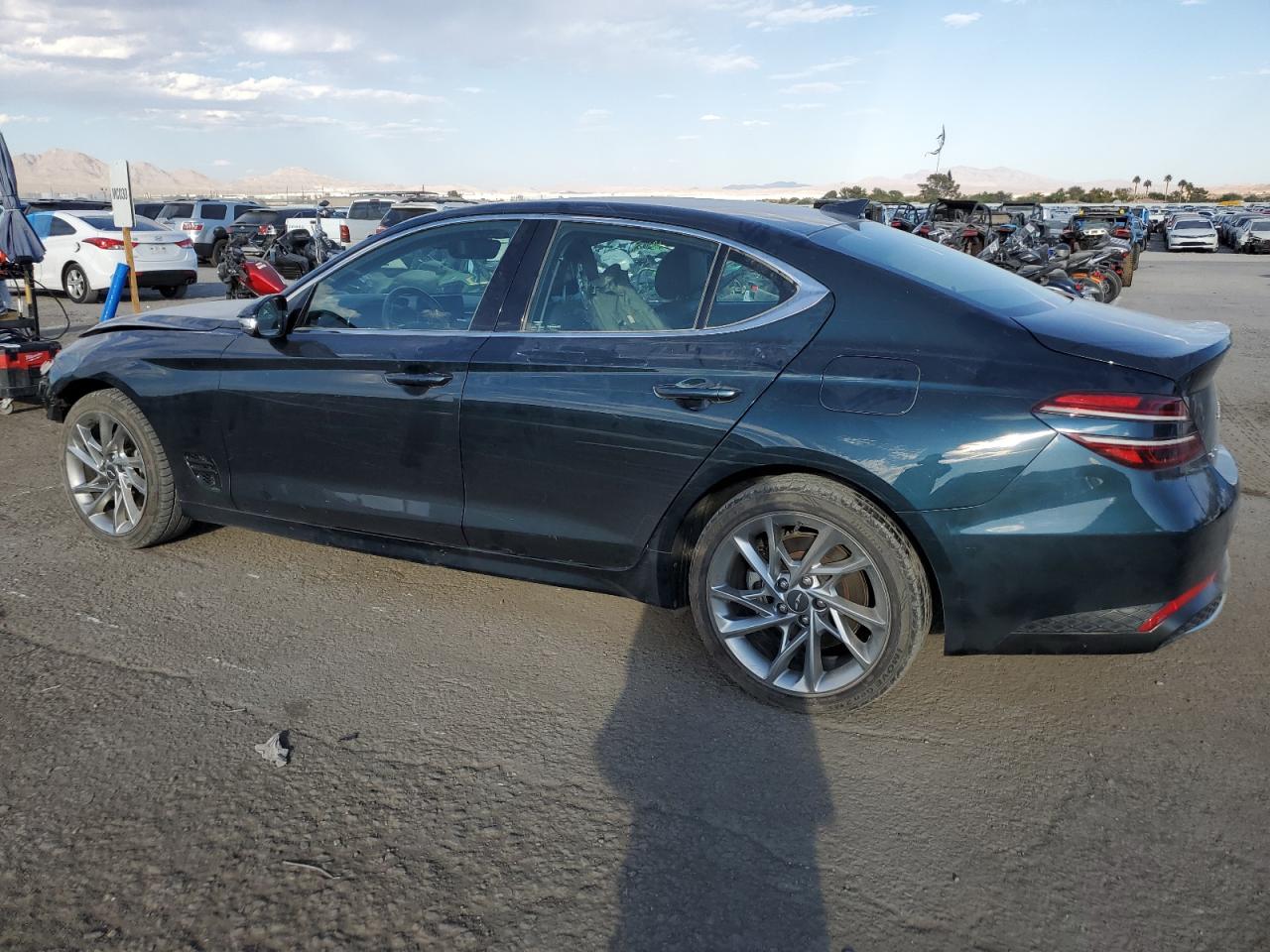 2022 GENESIS G70 BASE VIN:KMTG34TA2NU094241