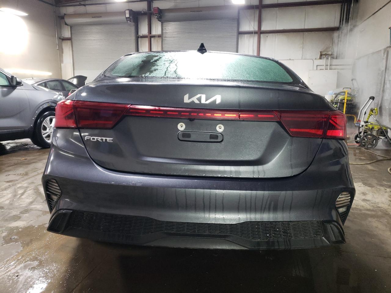 2024 KIA FORTE LX VIN:3KPF24AD7RE768088