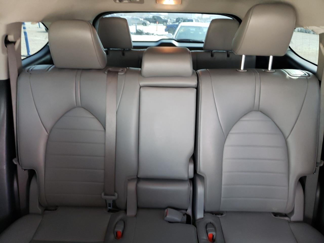 2022 TOYOTA HIGHLANDER XLE VIN:5TDGZRBH7NS227069