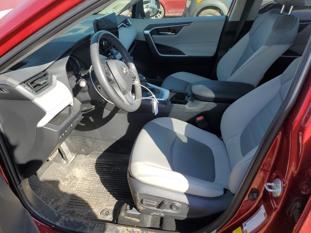 2024 TOYOTA RAV4 XLE PREMIUM VIN:JTMB6RFVXRD120389